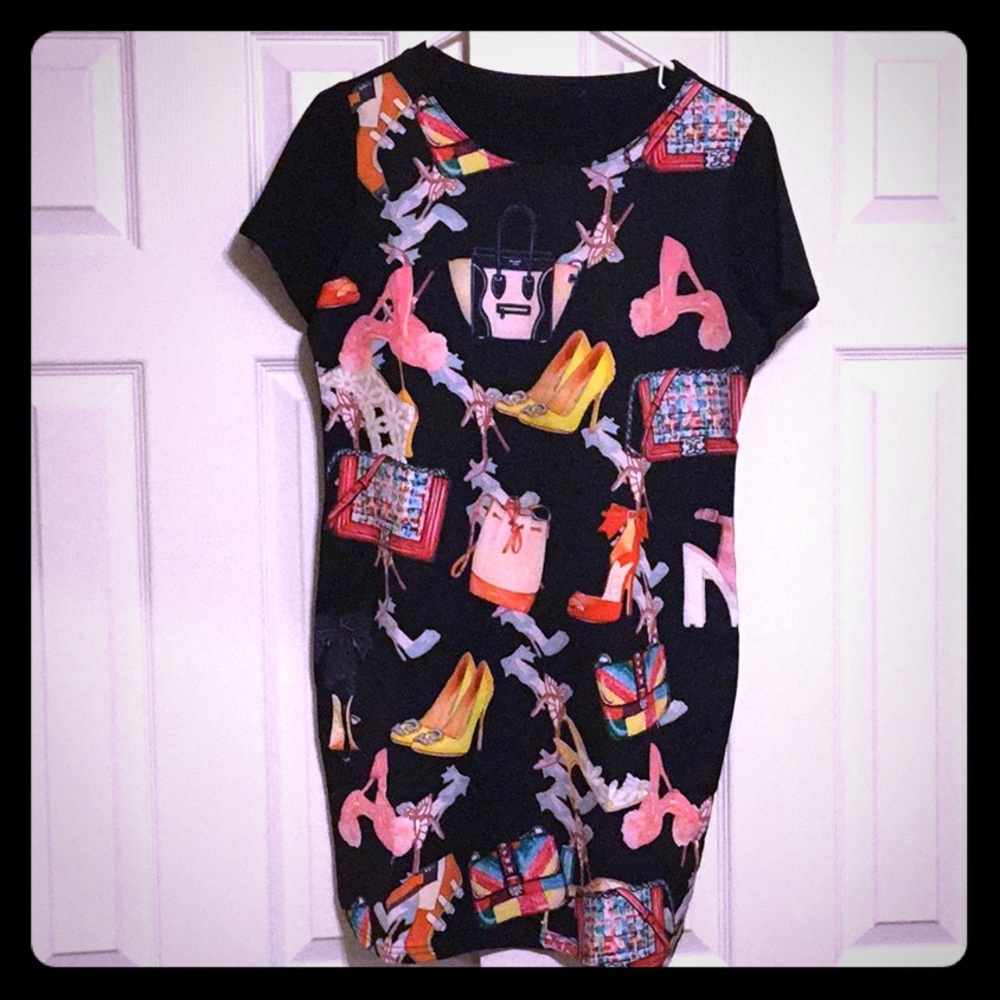 Bags & Heels 👛👠T-Shirt dress